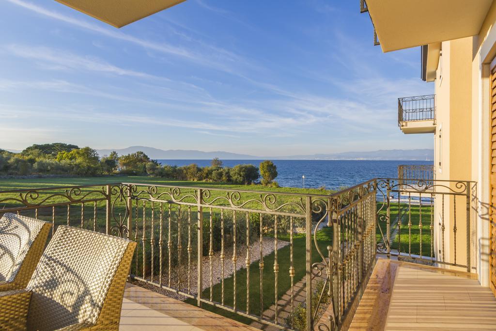 Luxury Apartments Villa Matea Malinska Exterior photo